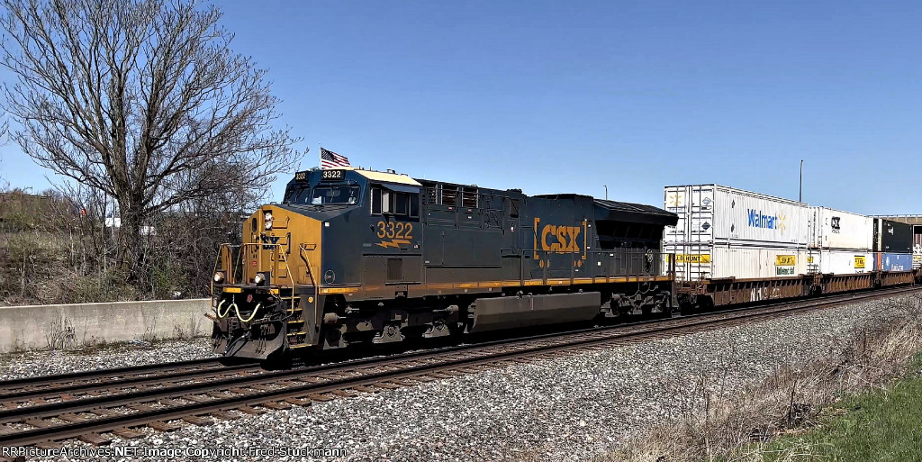 CSX 3322 you guessed it. I137.